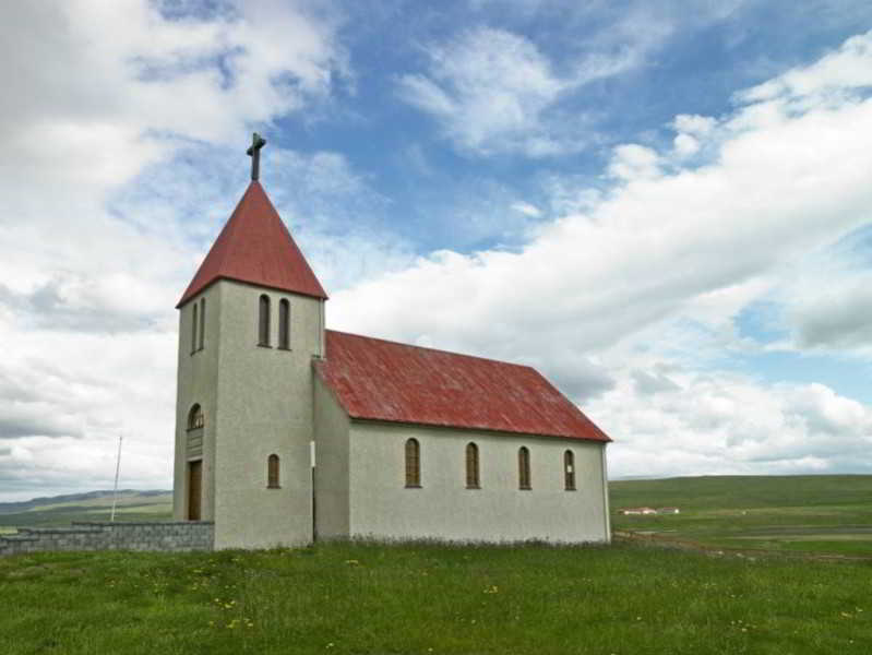 Laugarbakki Hotel 3*